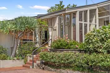 10 Corinth Street, Remuera