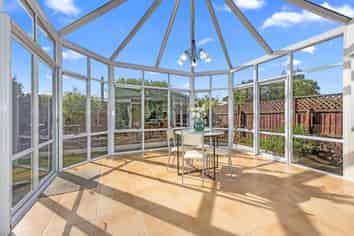 292 Avonhead Road, Avonhead