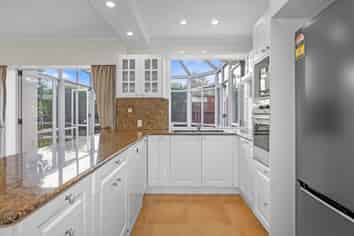 292 Avonhead Road, Avonhead