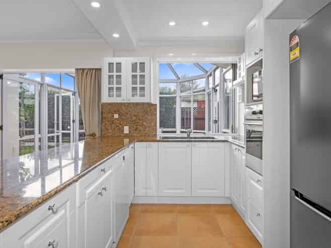 292 Avonhead Road, Avonhead