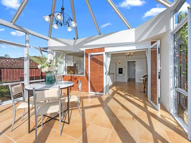 292 Avonhead Road, Avonhead