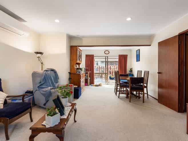 1/1A Clark Road, Pahurehure