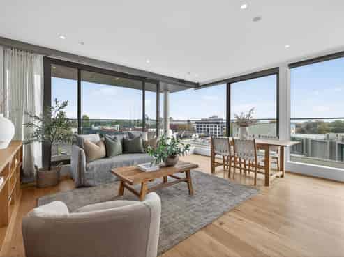 501/64 Kilmore Street, CHRISTCHURCH CENTRAL