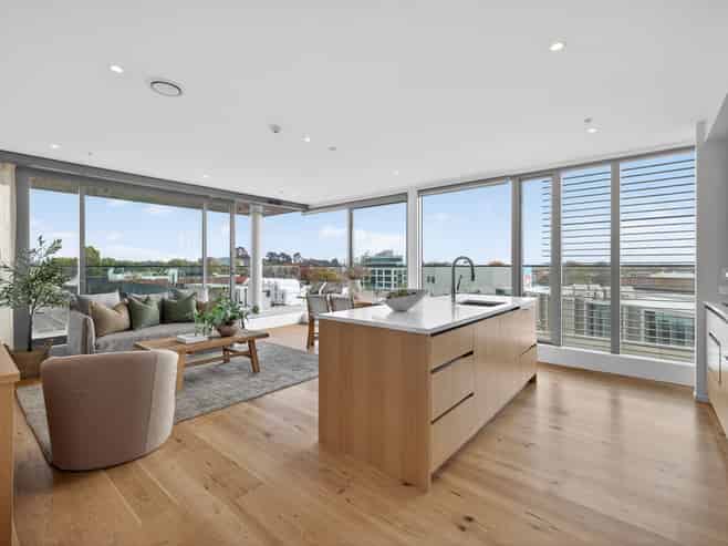 501/64 Kilmore Street, CHRISTCHURCH CENTRAL