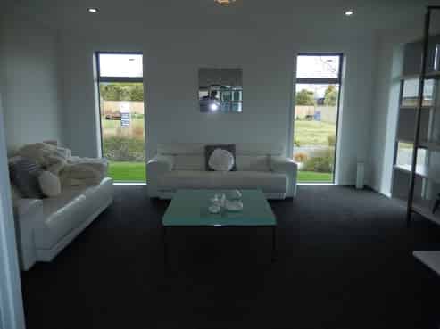 31 Hammill Grove, Stoke