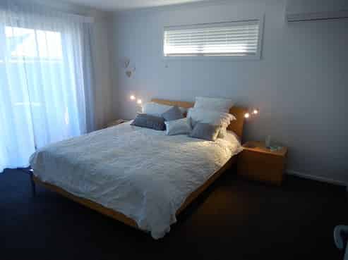 31 Hammill Grove, Stoke