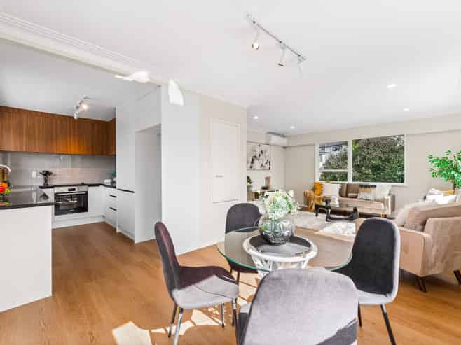 34 Cyclarama Crescent, MASSEY