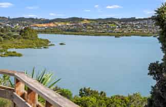 53a Moffat Road, Red Beach