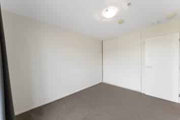 6e/17 Crown Lynn Place, New Lynn