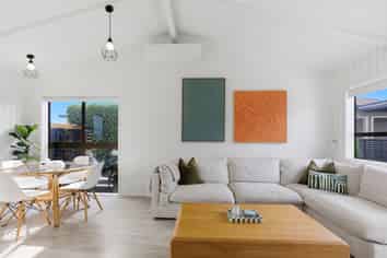 167 Fifteenth Avenue, Avenues