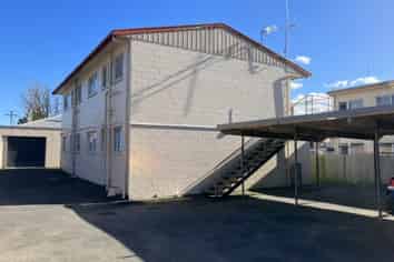 4/142 Firth Street, Hamilton East