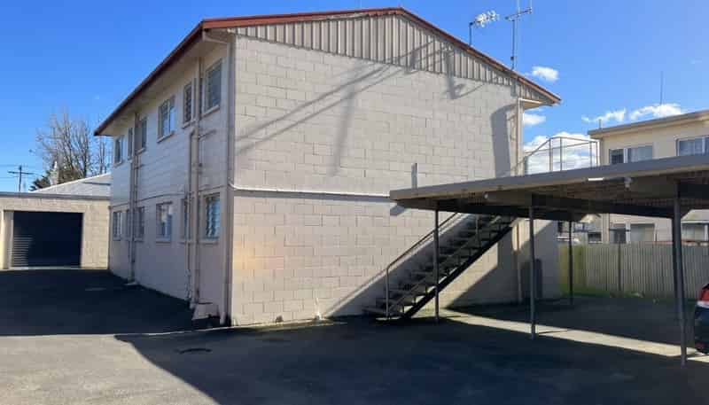 4/142 Firth Street, Hamilton East