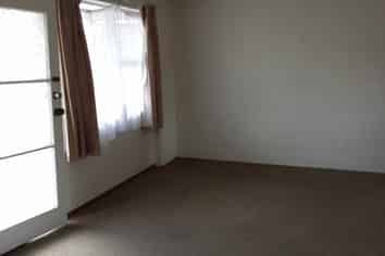 4/142 Firth Street, Hamilton East