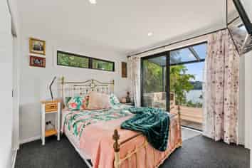 29 Parawera Drive, Acacia Bay