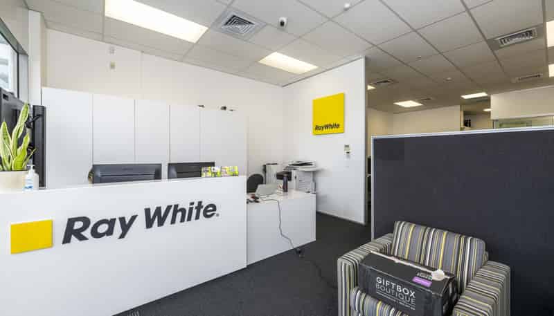 G01- G02/102 Pakuranga Road, Pakuranga