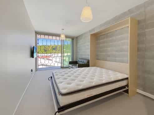 102A/2 Campbell Terrace, Petone