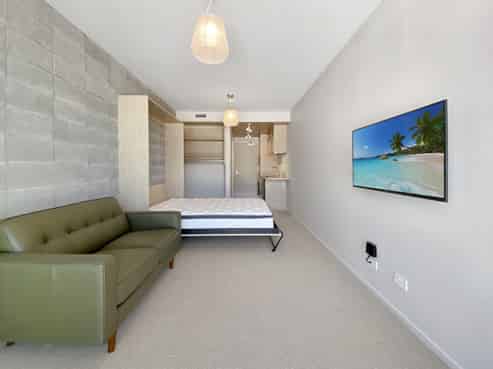 102A/2 Campbell Terrace, Petone