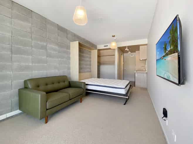 102A/2 Campbell Terrace, Petone