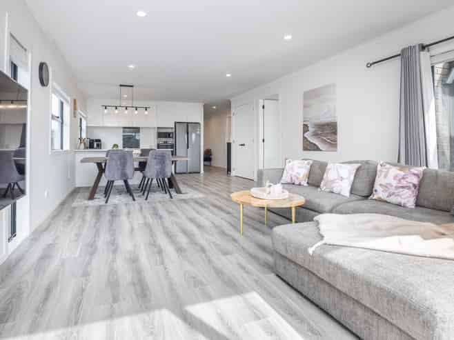 67 Probert Crescent, Chartwell