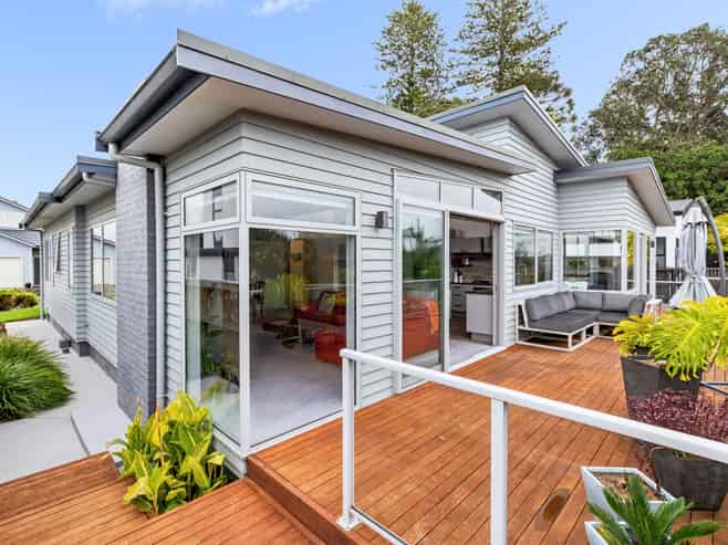 62F Grace Road, Avenues