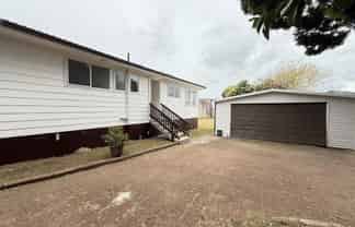 20 Becker Drive, Weymouth