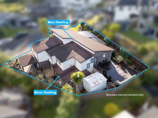 77 San Marino Drive West, Henderson