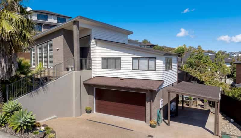 77 San Marino Drive West, Henderson