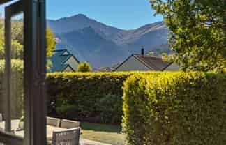 65 Oregon Drive, Queenstown Central