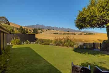 65 Oregon Drive, Kelvin Heights