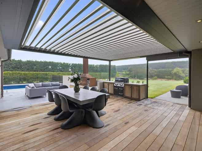 712 Highfield Road, Burnham