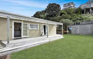 43A Tauhinu Road, Miramar