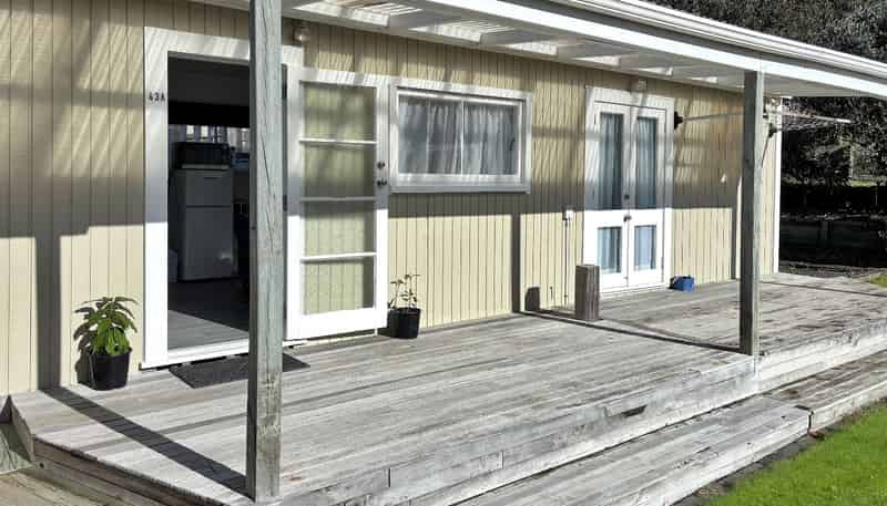 43A Tauhinu Road, Miramar