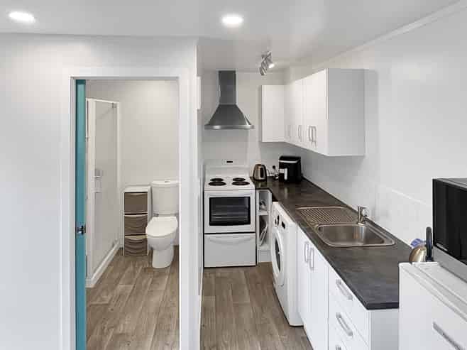 43A Tauhinu Road, Miramar