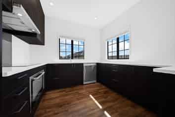 10 Poutawa Lane, Clarks Beach