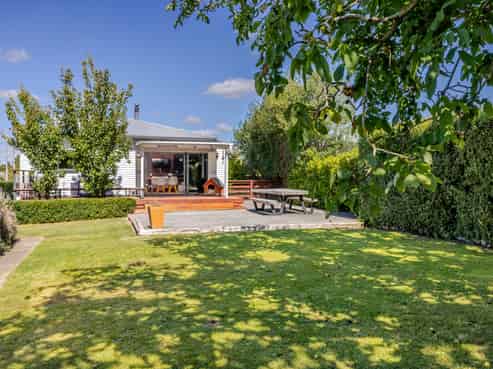4 Holyrood Terrace, Waipukurau and Surrounds