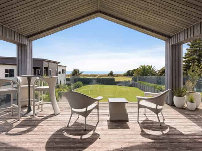 1025B Papamoa Beach Road, Papamoa