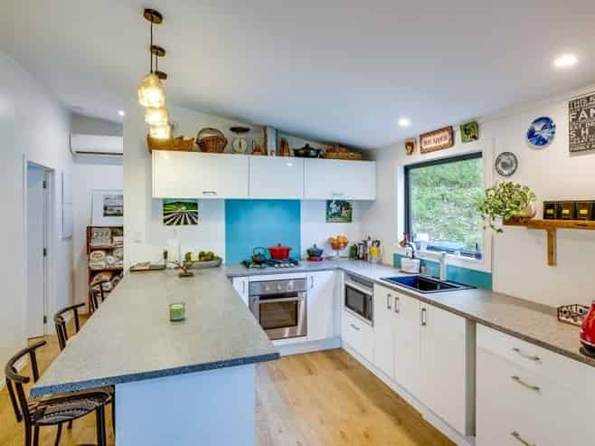 16 Burke Street, Napier Hill