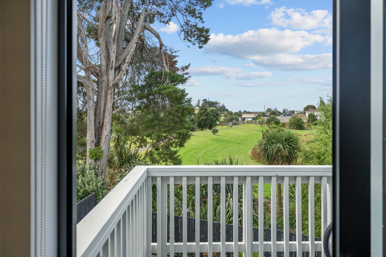 BEST VALUE 3 BED & VIEWS! - Aanzicht 3