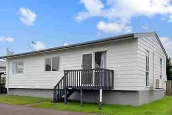 1/ Bloomfield Place, Onerahi