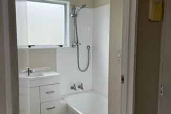 1/8 Bloomfield Place, Onerahi