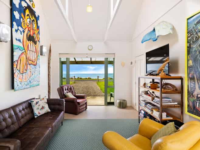 232 Colac Foreshore Road, Colac Bay