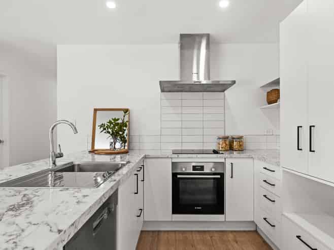 14 Cape Grove, Haumoana