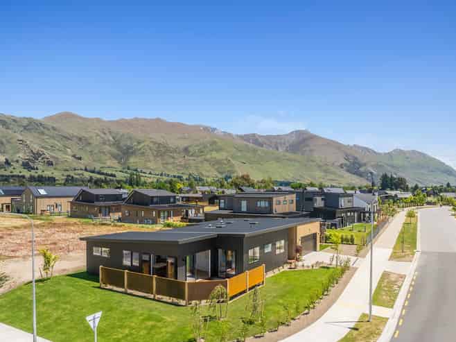 26 Deans Drive, Wanaka