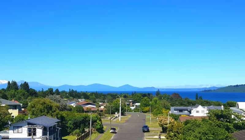 5 Boundary Road, Waipahihi