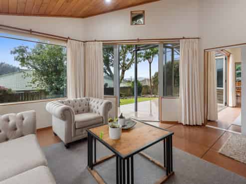 6 Scarborough Lane, Kamo