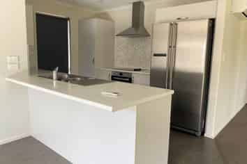 19 North Crest Drive, Onerahi