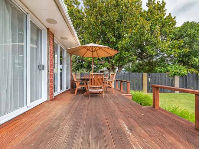 175 Bartholomew Road, Levin