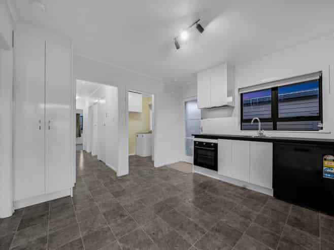 12 Hunua Road, Papakura