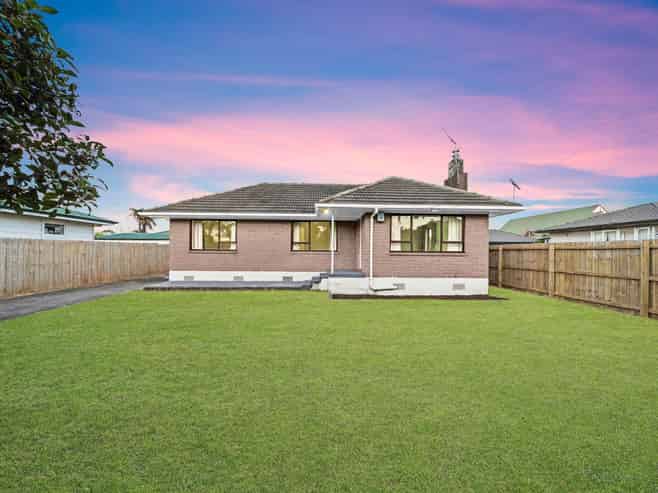12 Hunua Road, Papakura