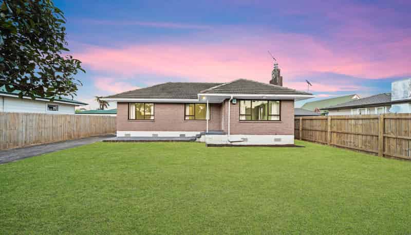 12 Hunua Road, Papakura